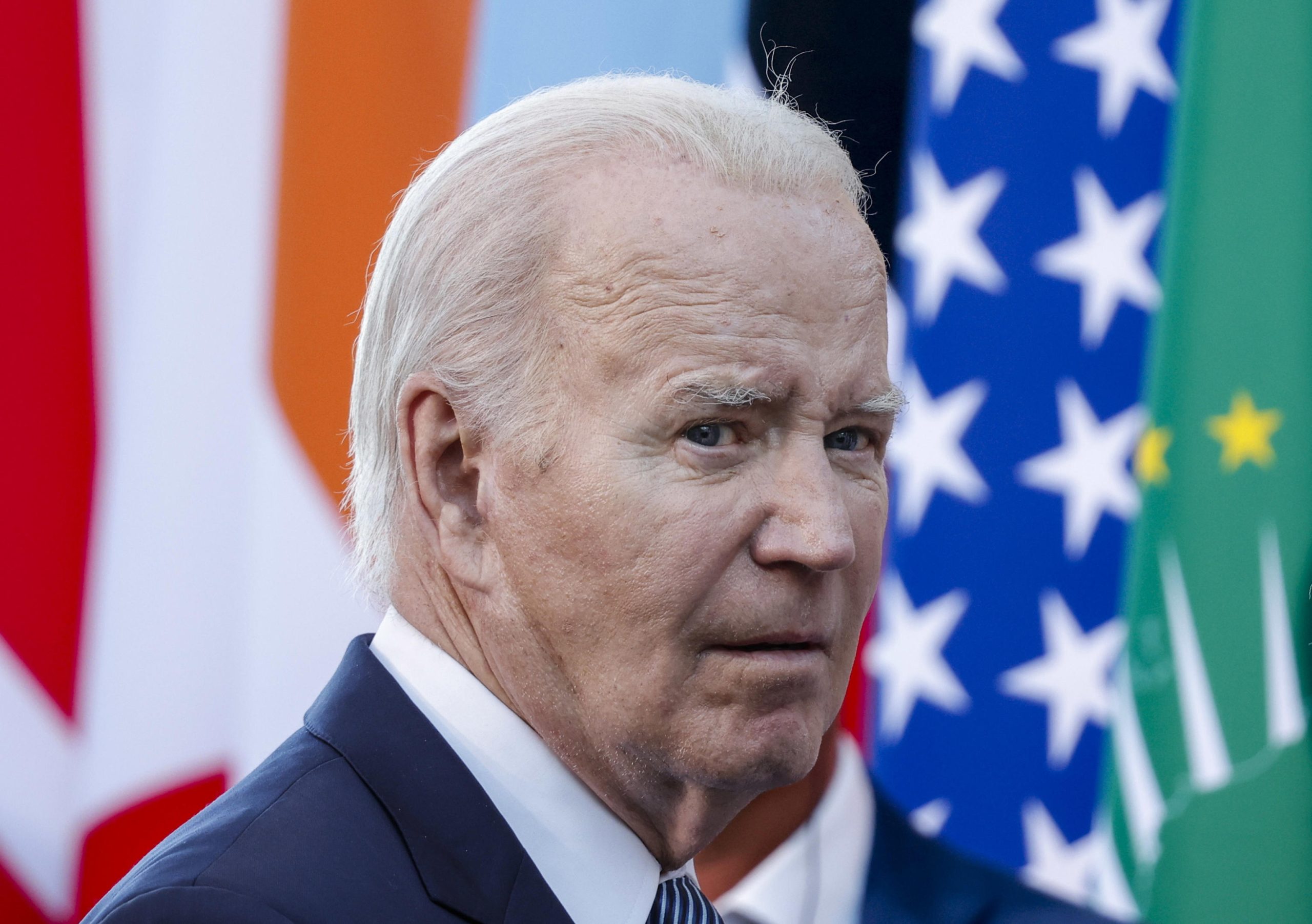 Barack Obama, Julia Roberts e George Clooney. Campanha de Joe Biden angaria mais de 28 milhões de dólares num único evento