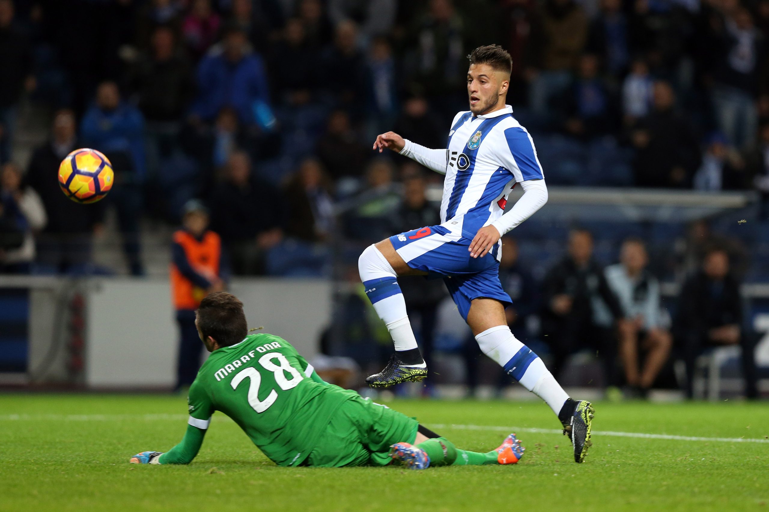 Rui Pedro dá triunfo ao FC Porto sobre o Sporting de Braga