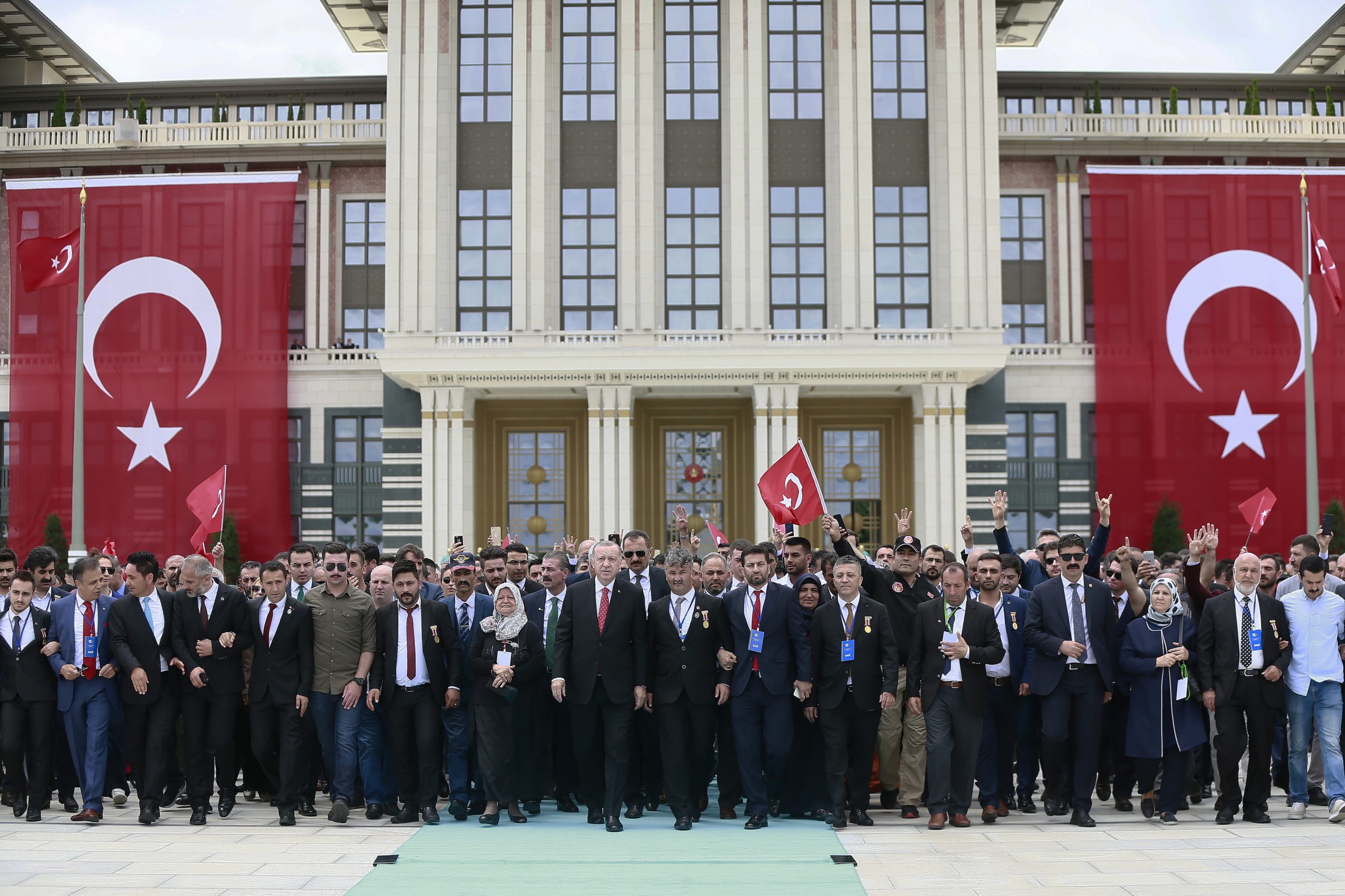 Turquia comemora terceiro aniversário de golpe militar falhado de 2016
