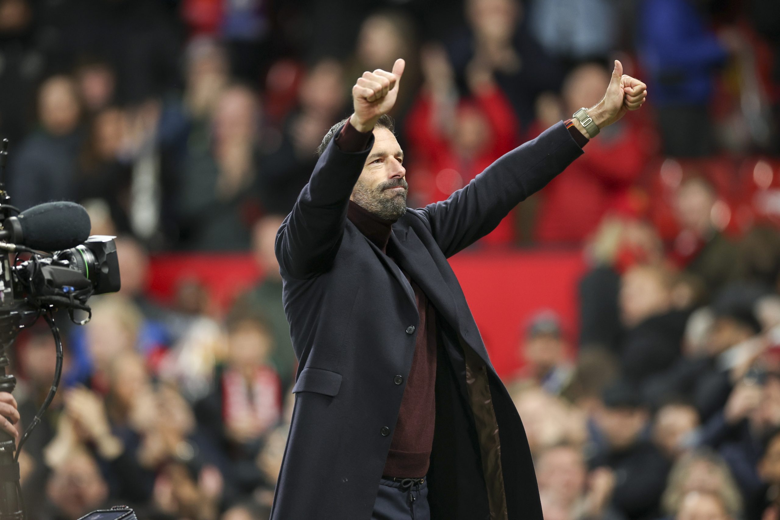 Ruud van Nistelrooy vai treinar o Leicester City