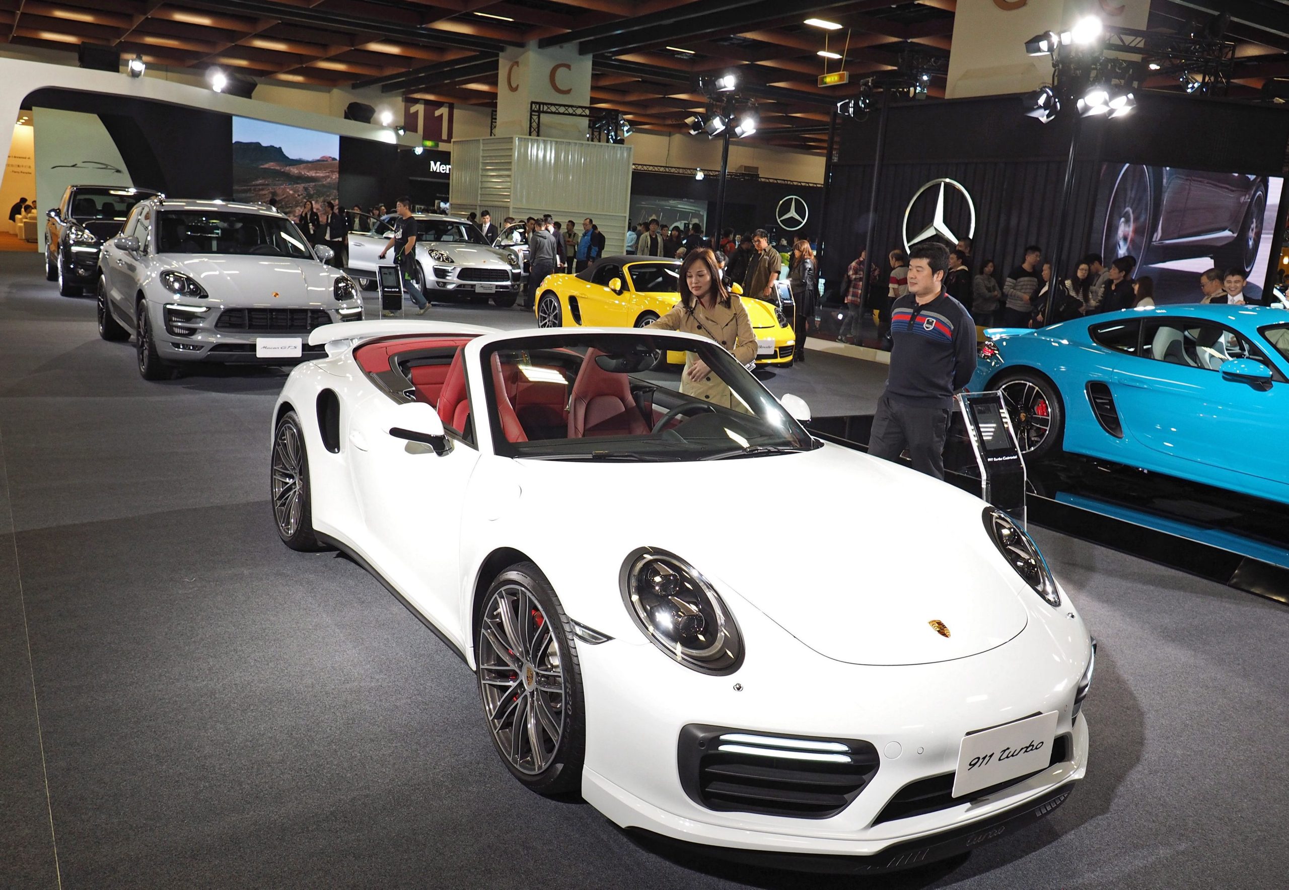 Mais carros vendidos em 2016, mas ainda longe das expectativas