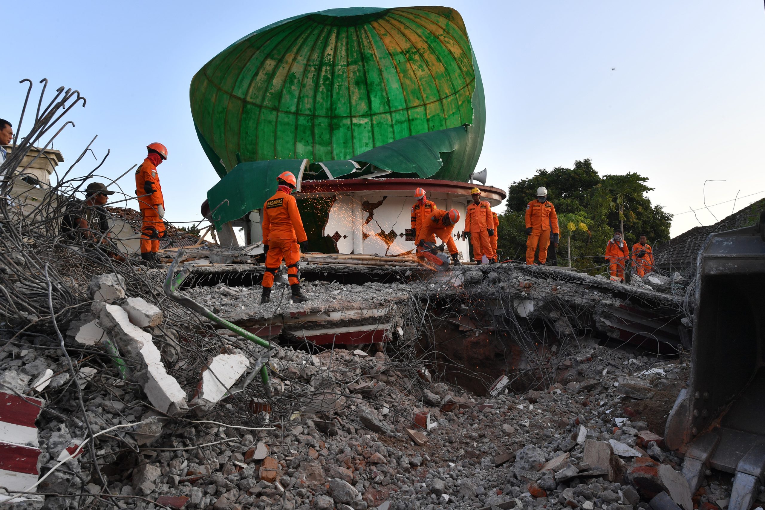 Governo português lamenta perda de vidas em sismo na Indonésia