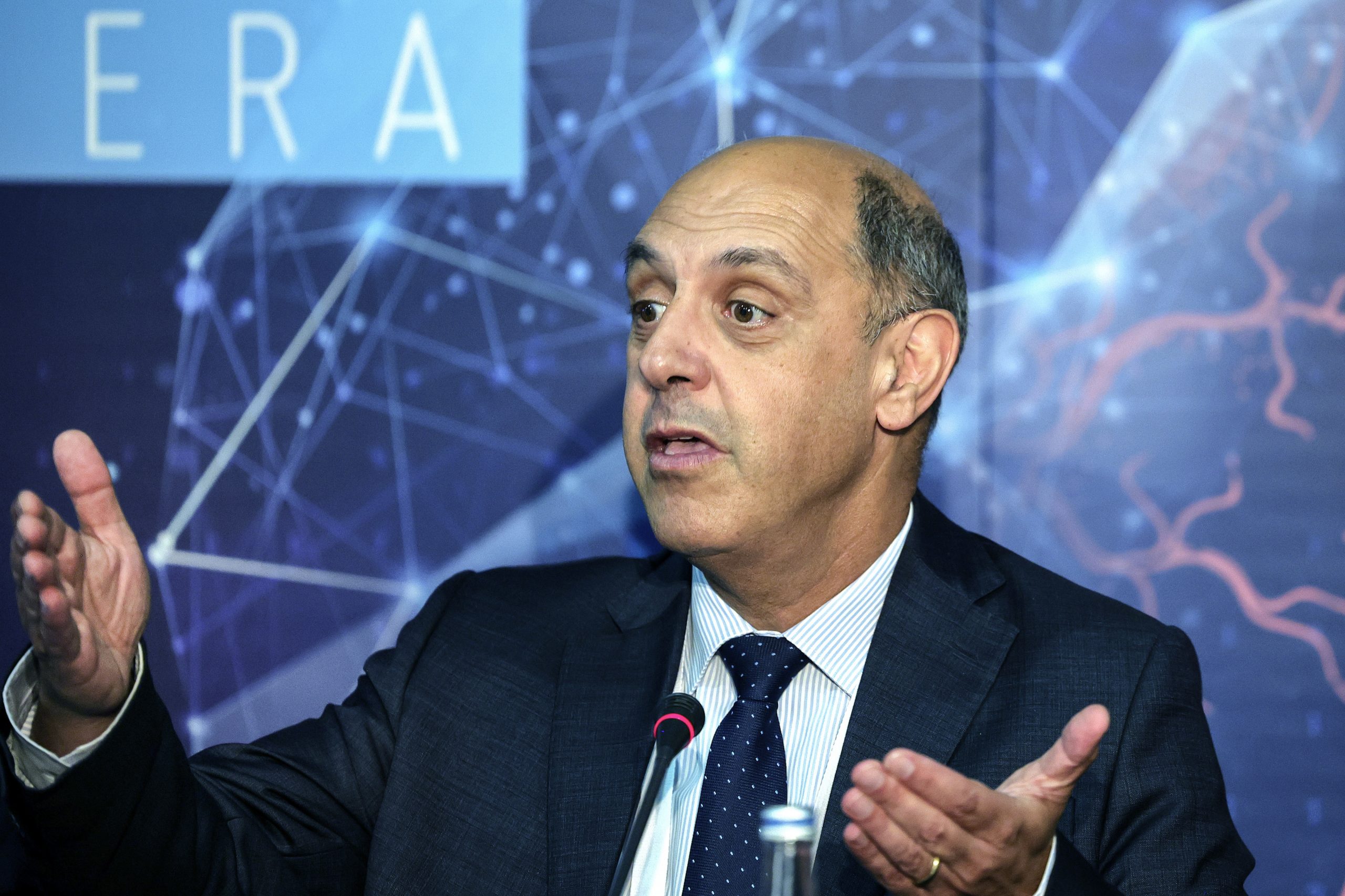 Ministro da Saúde recusa divulgar nova proposta e diz que fará a sua parte na ronda negocial com os médicos