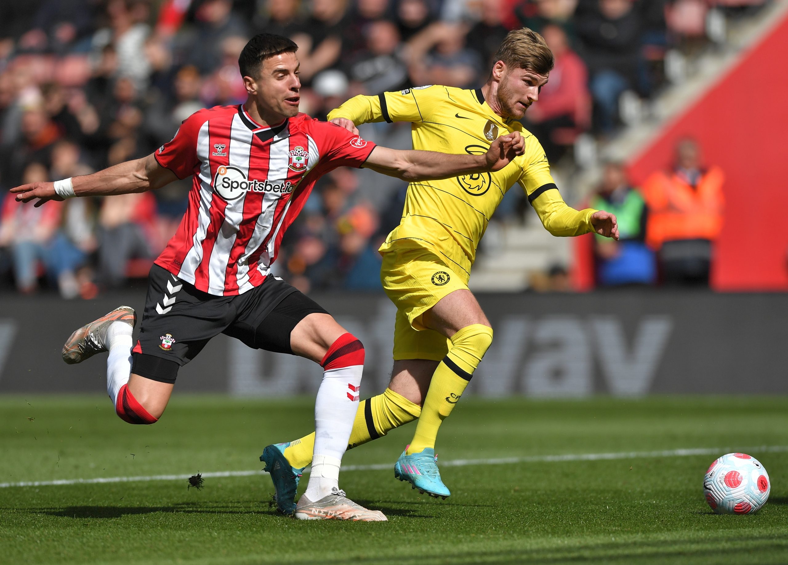 Chelsea vence com ‘meia dúzia’ e a maior goleada nas visitas ao Southampton