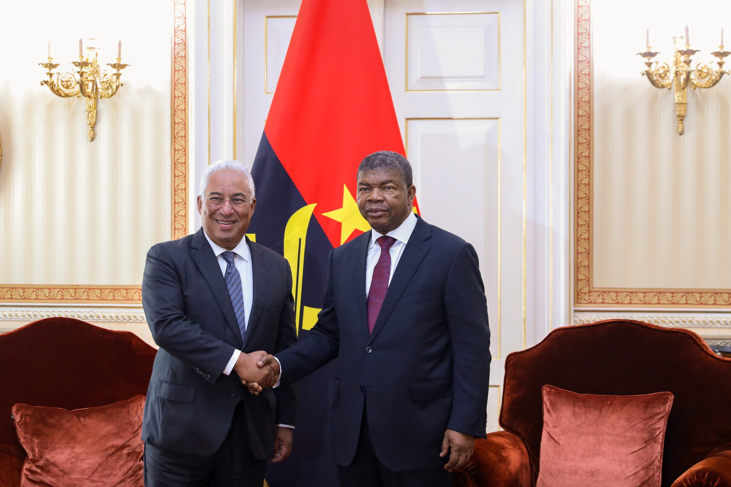 Quatro ministros portugueses vão estar em Angola para preparar visita de António Costa