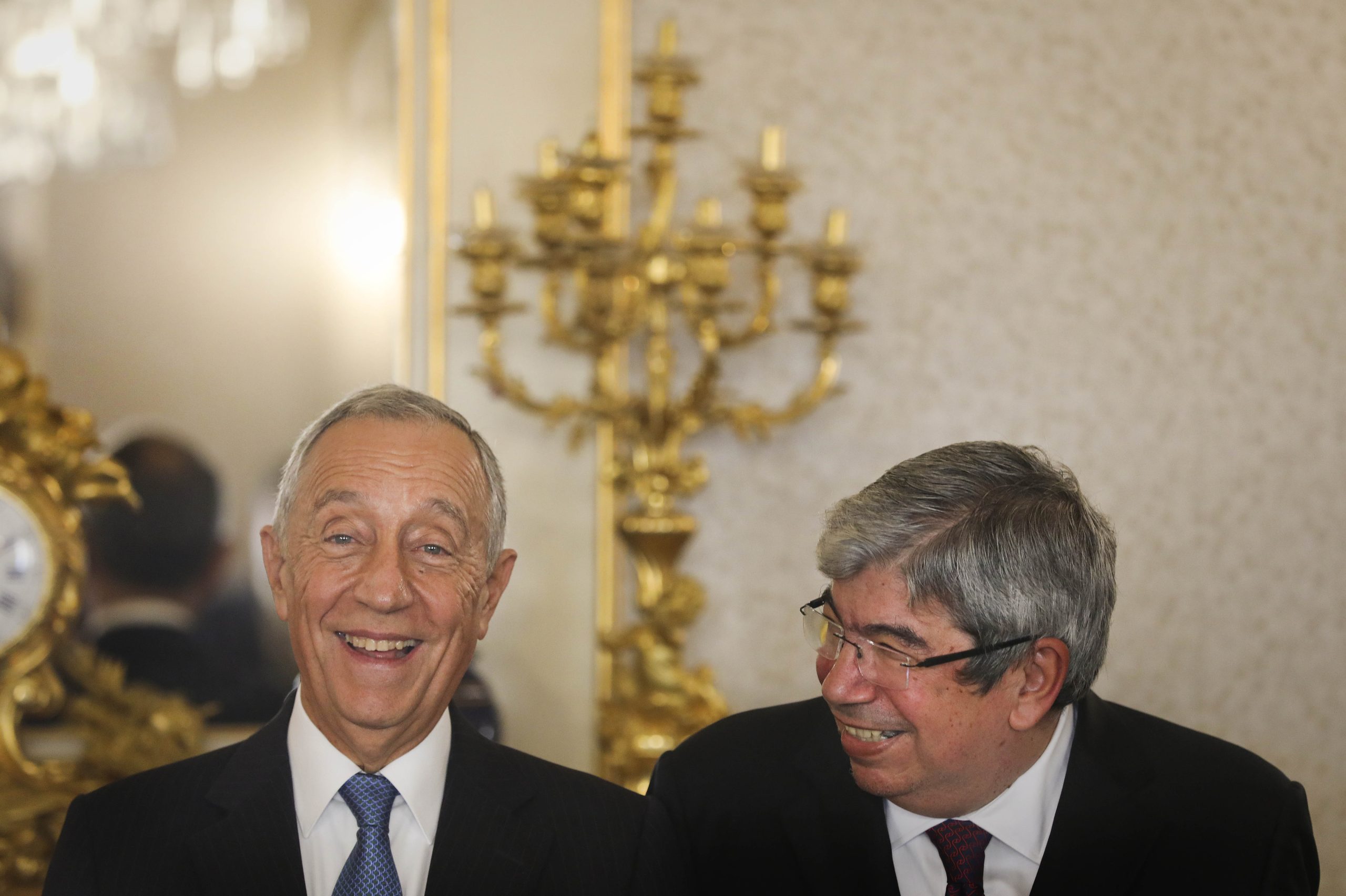 Ferro Rodrigues felicita e elogia Marcelo pelo primeiro ano de mandato em Belém