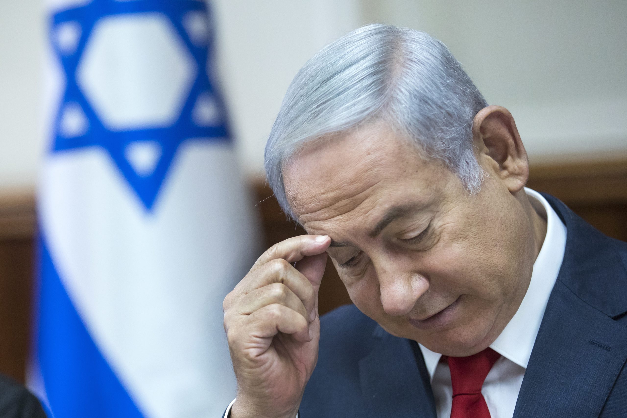 Benjamin Netanyahu na Lituânia para reequilibrar relações com a União Europeia