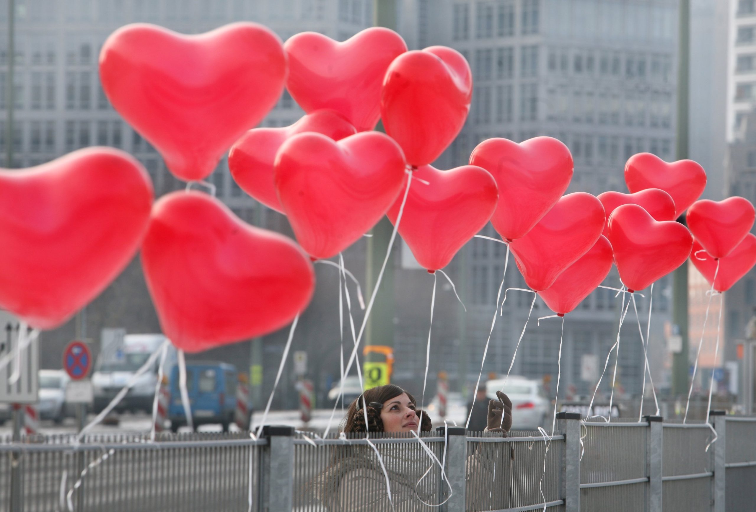 Porque é que as histórias de amor não fazem manchetes nos jornais?