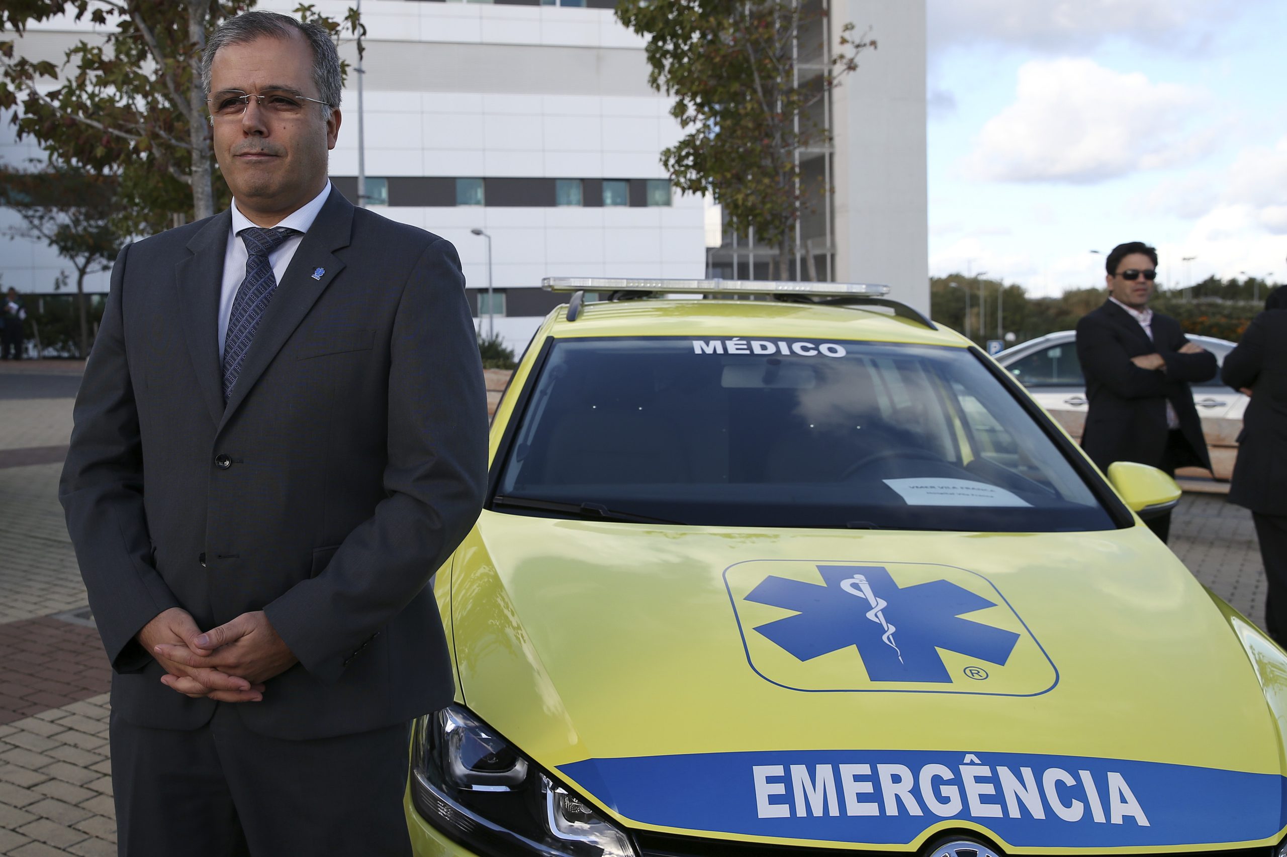 INEM devolveu 90 milhões de euros na pandemia. Verba seria para renovar ambulâncias
