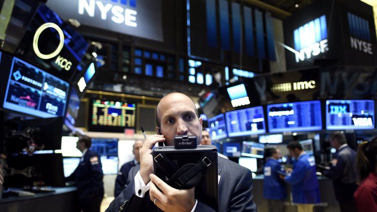 Wall Street abre em alta após anúncio de medidas na Europa
