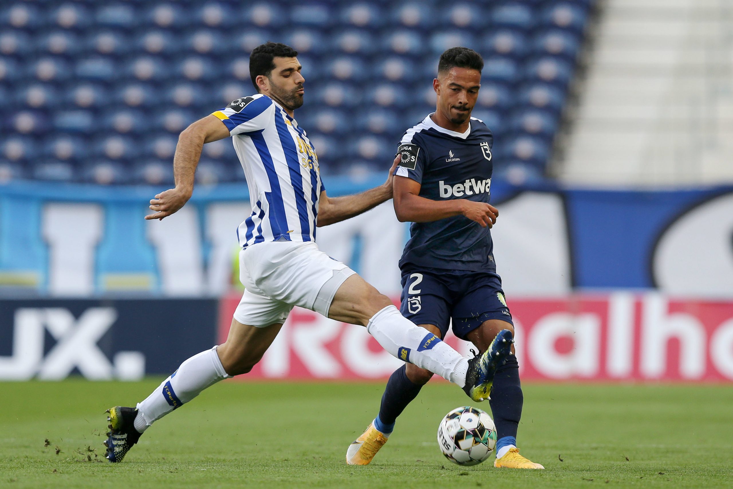 FC Porto fecha I Liga com goleada frente ao Belenenses SAD