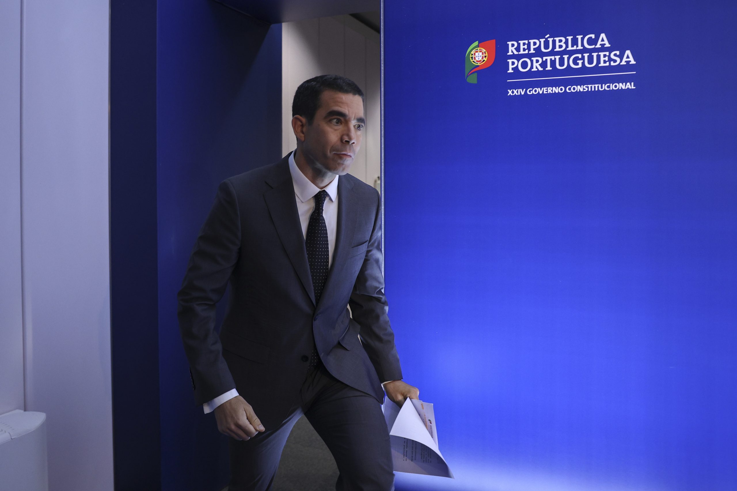 Conselho de Ministros. Governo aumenta limite do apoio às empresas afetadas pelos incêndios. Militares da GNR mortos em acidente promovidos