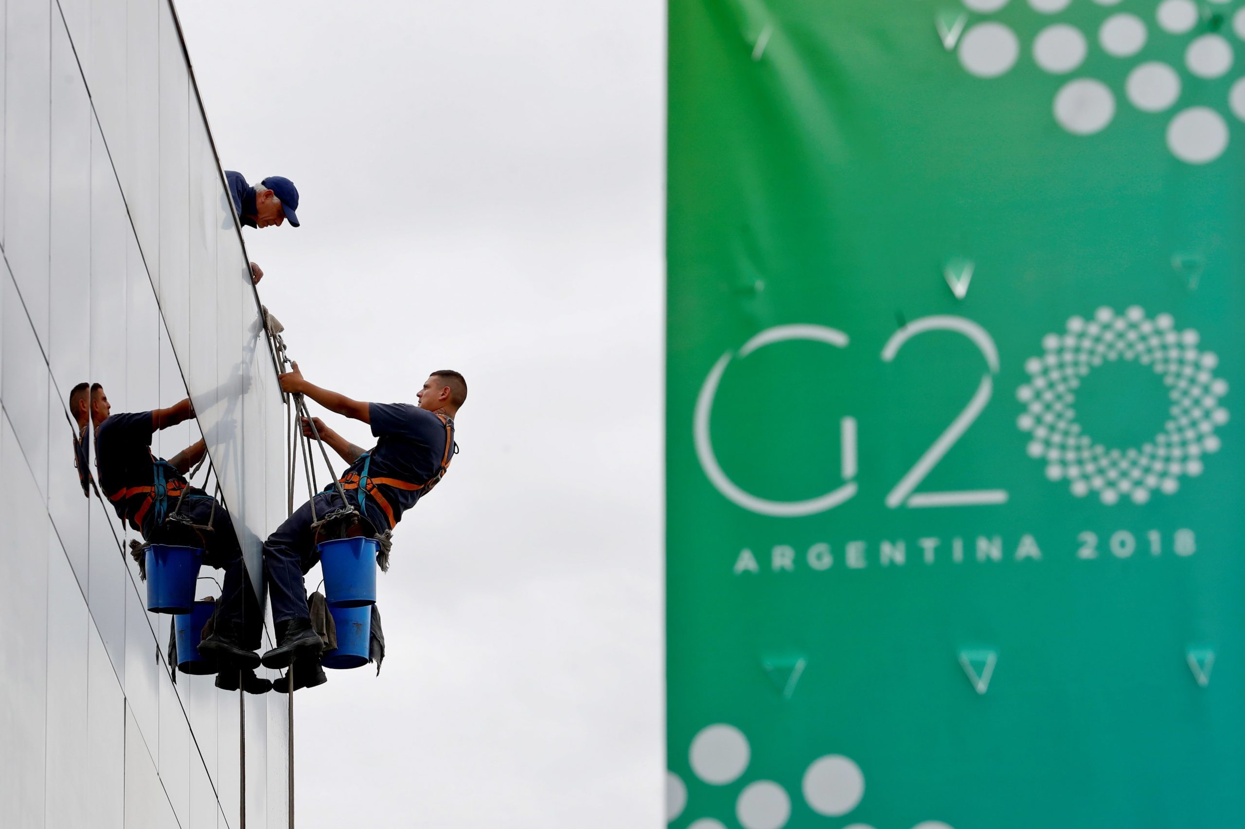 Trump e Xi debatem no G20 disputas comerciais que ameaçam a economia mundial