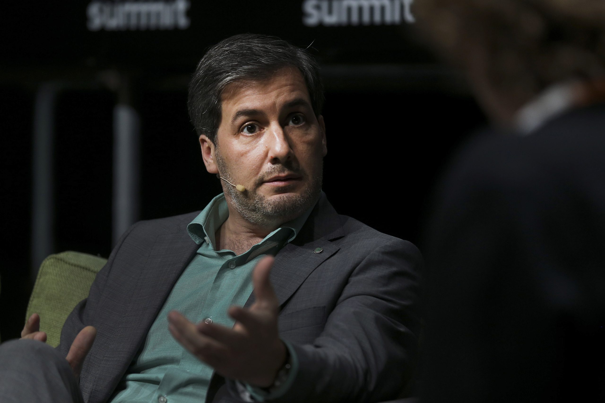 Bruno de Carvalho dá os parabéns a Fernando Gomes por cargo na UEFA
