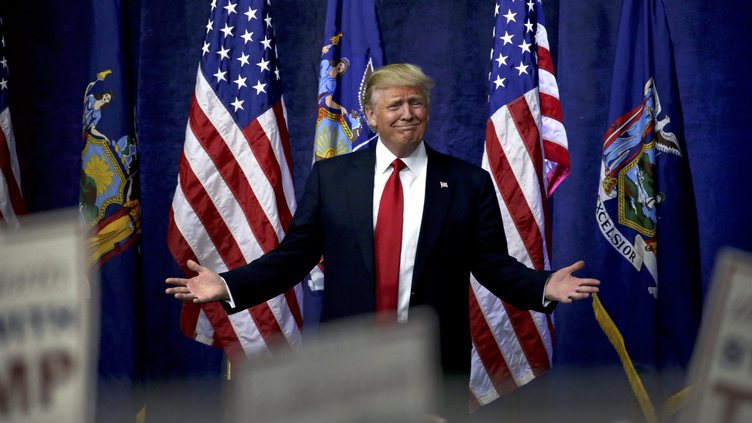 Trump, o politicamente incorreto, a um passo da candidatura republicana