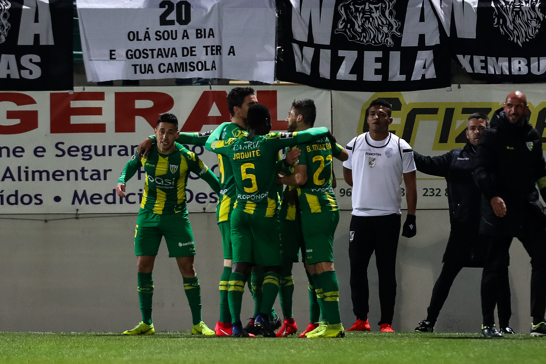 Golo de Juan Delgado dá vitória do Tondela sobre Vitória de Guimarães