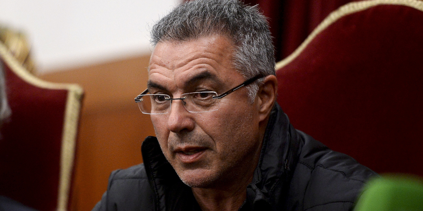 Augusto Inácio condenado a pagar indemnização a Pedro Barbosa