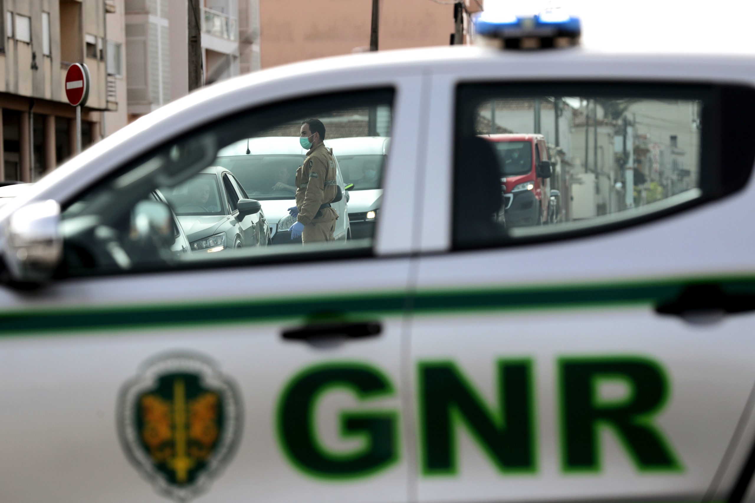 Covid-19: GNR chamada a aldeia de Mangualde por causa de missa