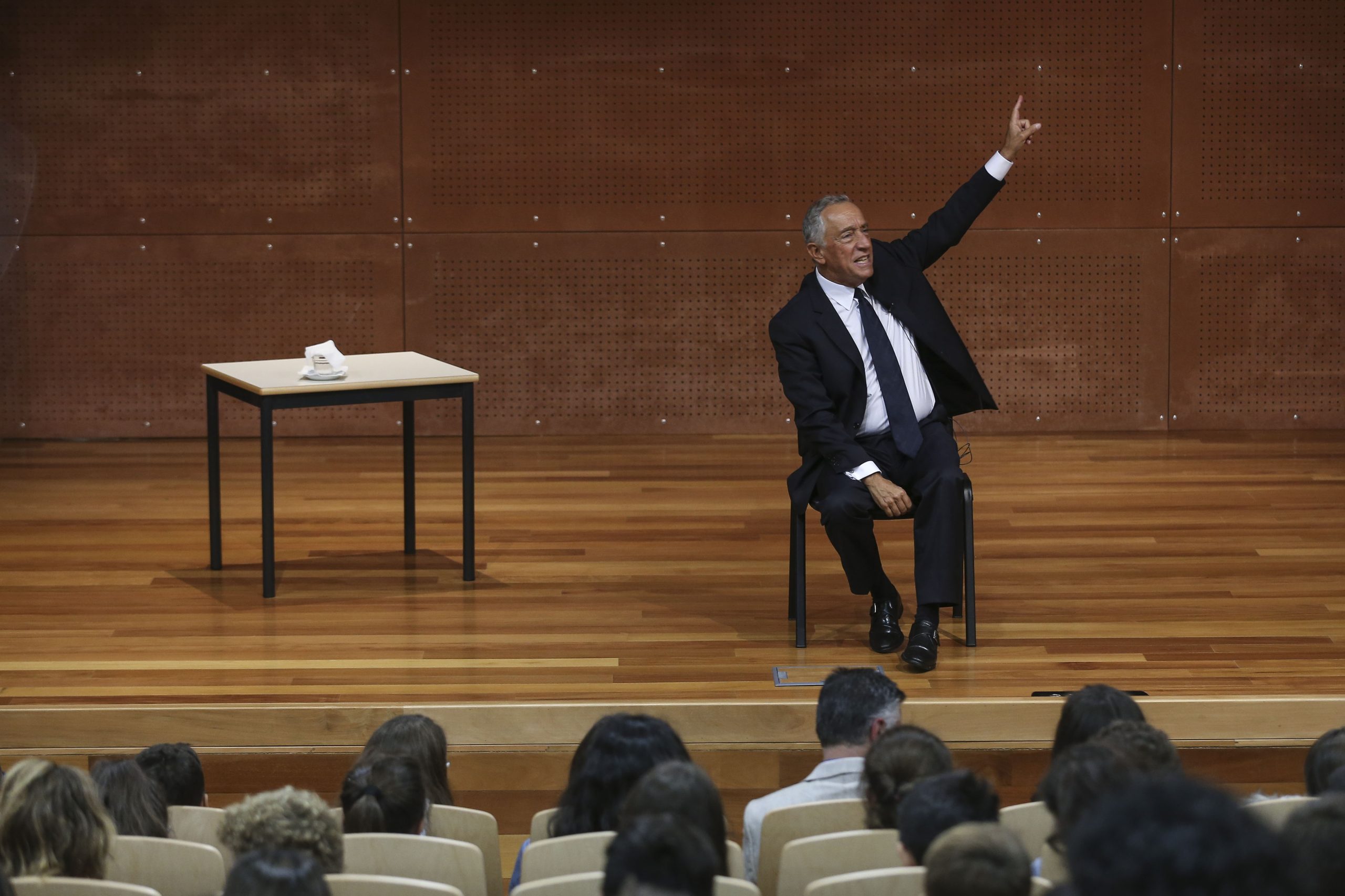 “O Governo tem menos de dois anos para resolver o problema [dos incêndios]”, diz Marcelo