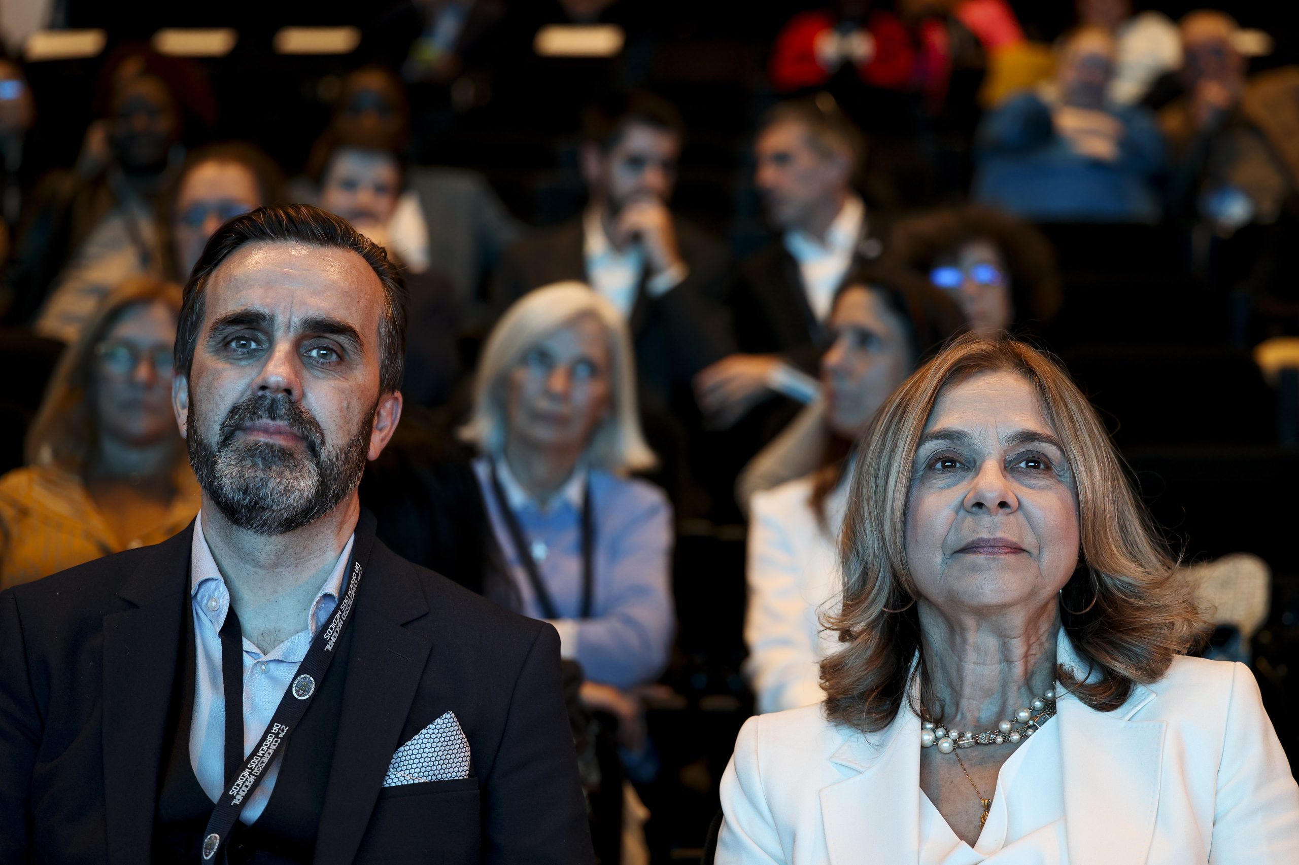 Ordem dos Médicos pede “reunião de emergência” sobre lei contra violência obstétrica