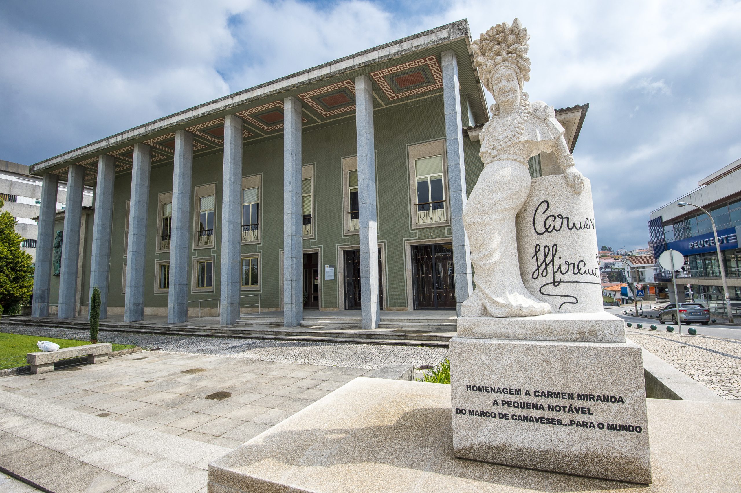 Da emigrante Maria do Carmo à estrela Carmen Miranda. A história que Marco de Canaveses quer contar