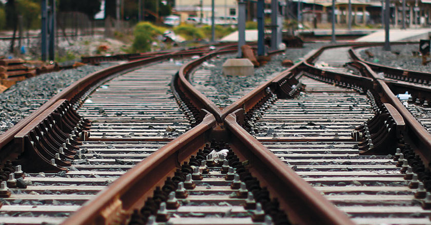 Várias linhas ferroviárias do norte condicionadas devido ao mau tempo