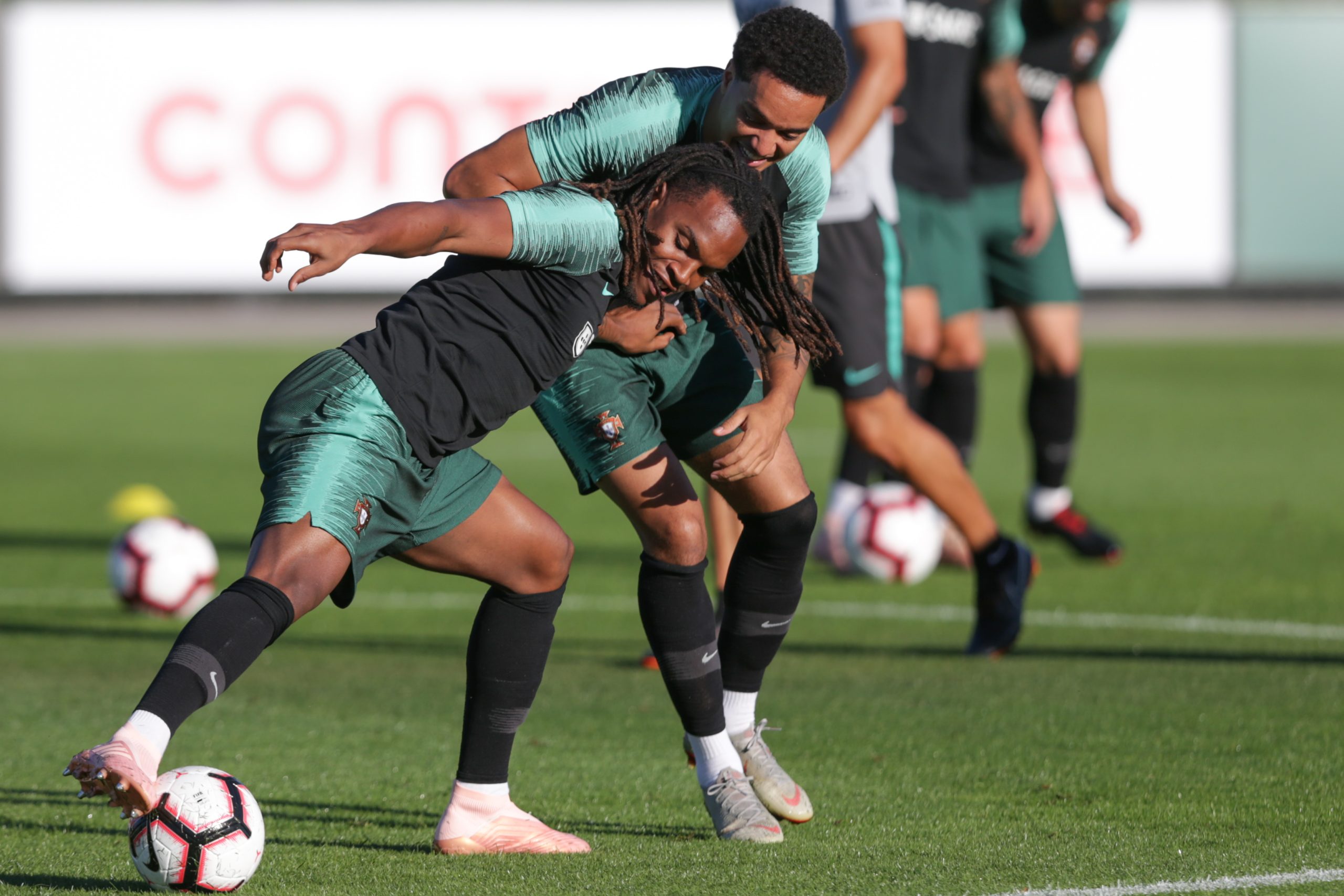 Liga das Nações: Porto e Guimarães acolhem fase final se Portugal vencer grupo