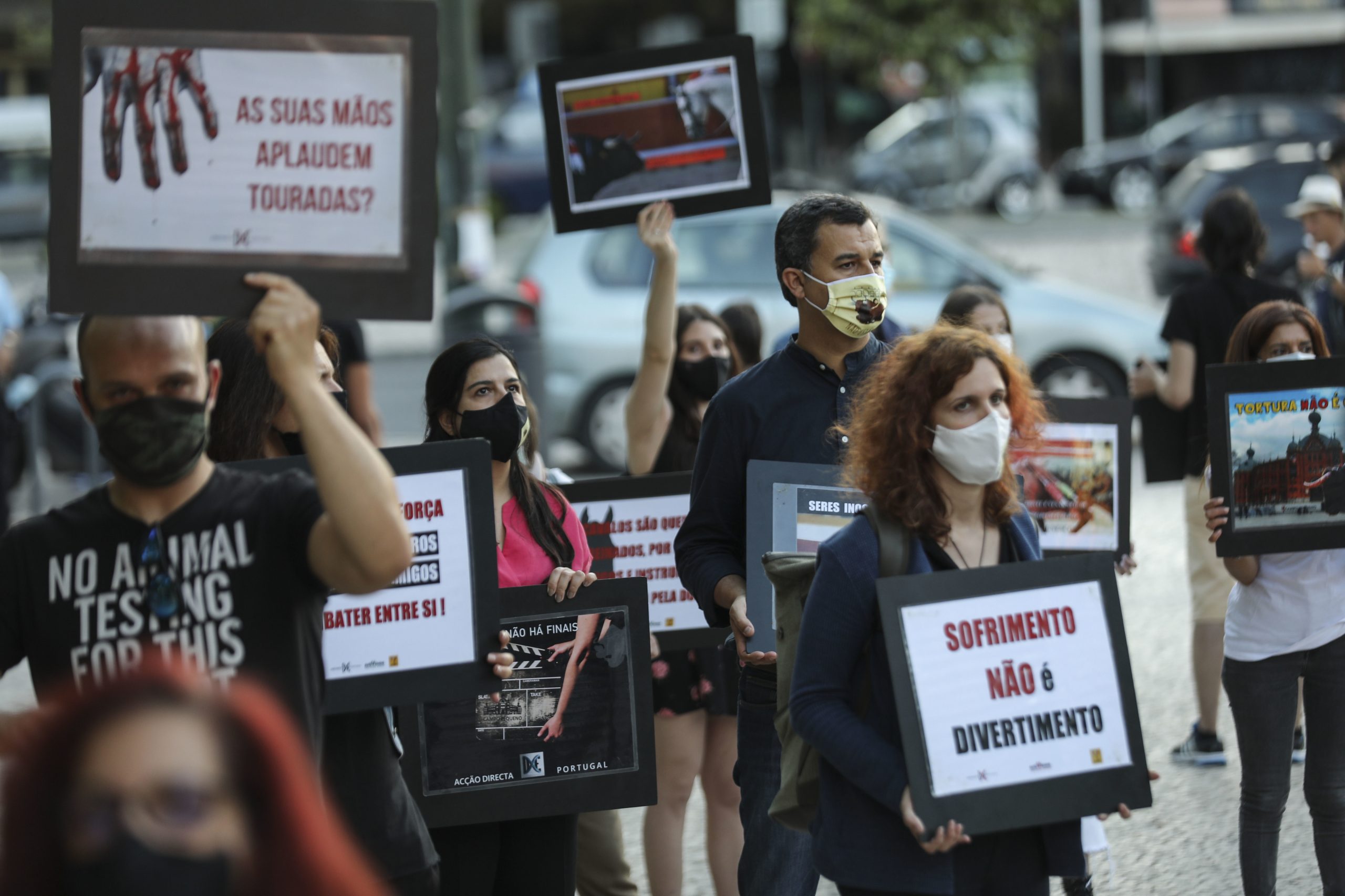 Protesto no regresso das touradas ao Campo Pequeno. “Não se justifica que, em pleno século XXI, tais barbaridades [sejam consideradas] como cultura”