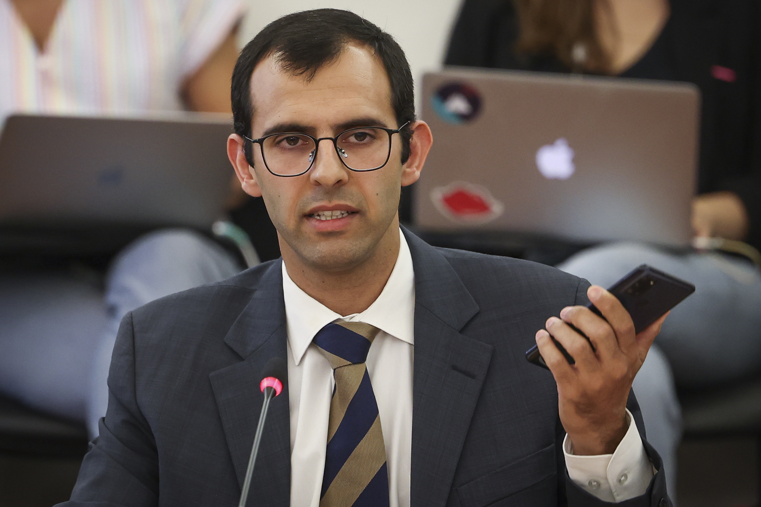 Frederico Pinheiro constituído arguido e alvo de buscas