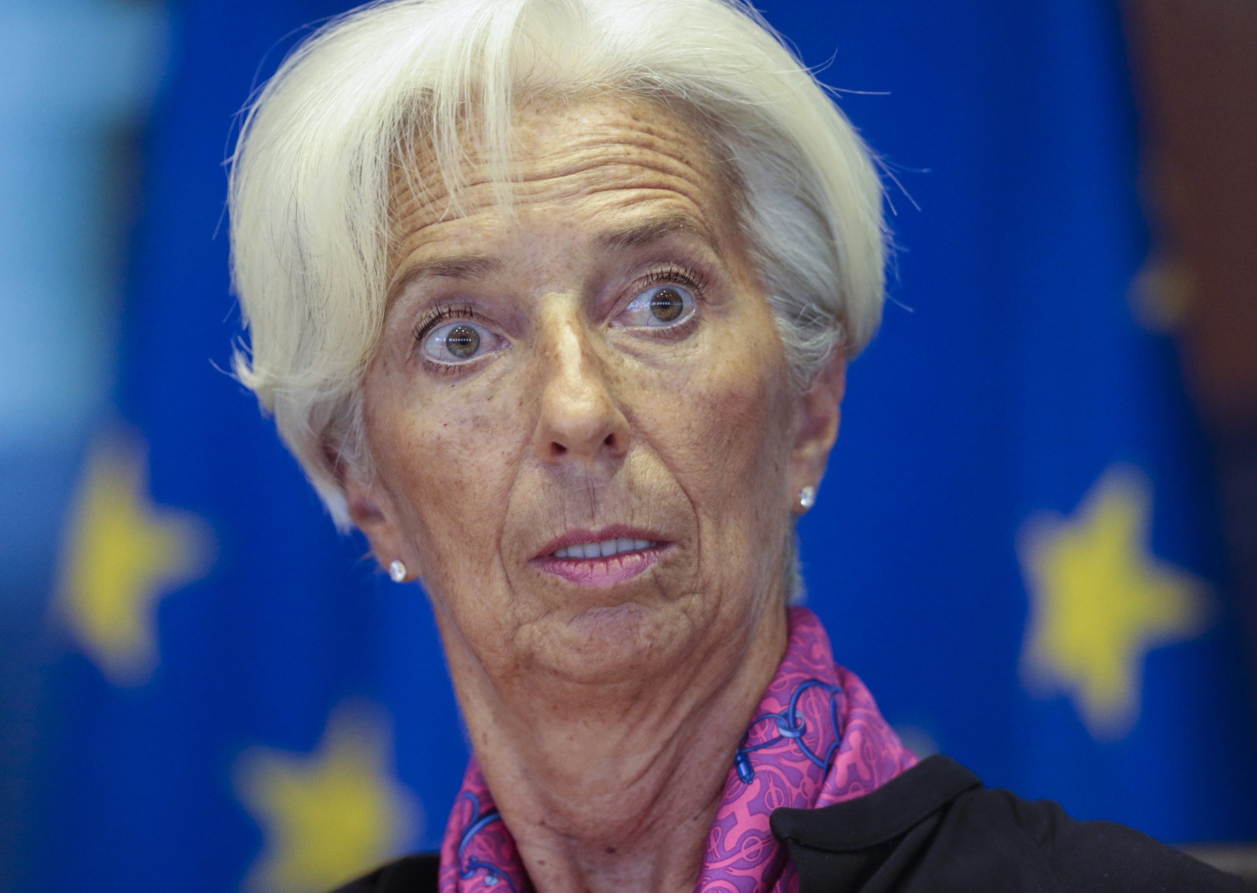 Eurodeputados aprovam designação de Lagarde para presidência do BCE