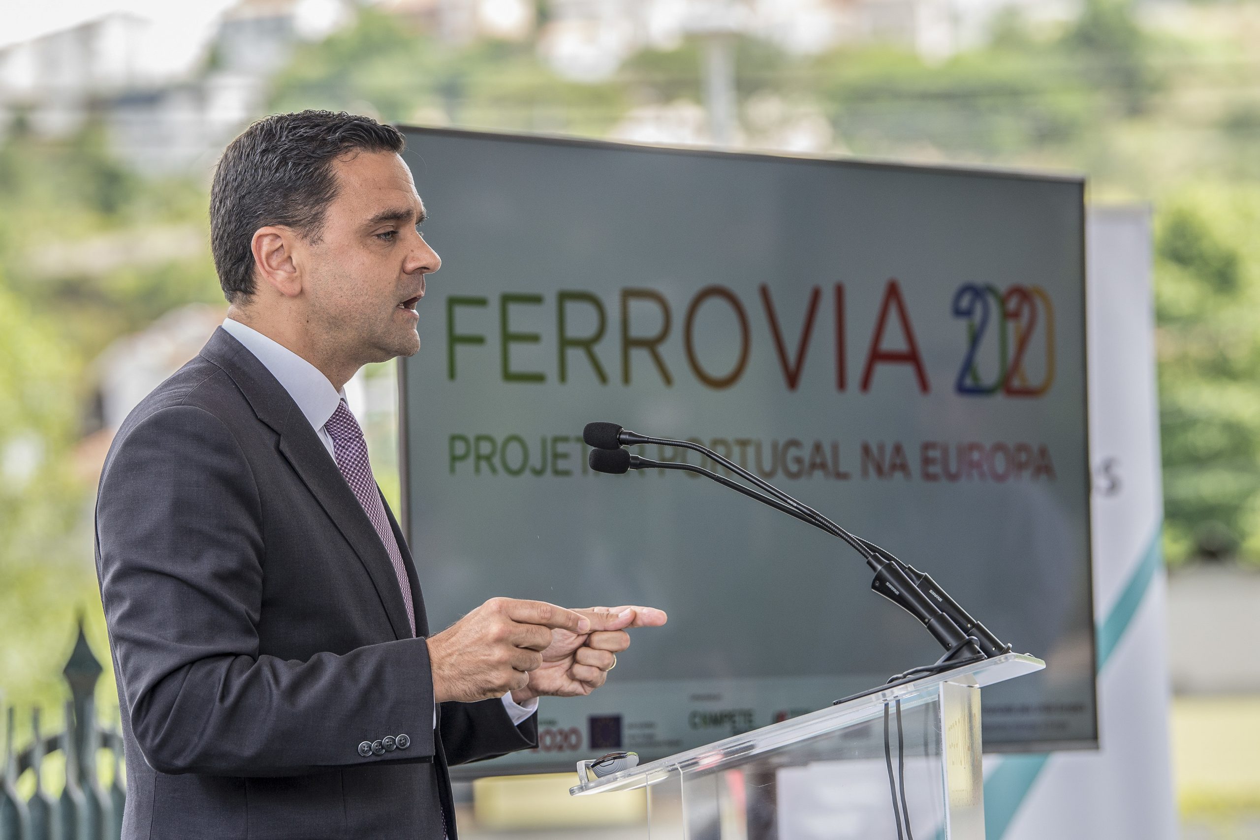 Ministro do Planeamento diz que a EMEF já tem autorização para contratar recursos humanos
