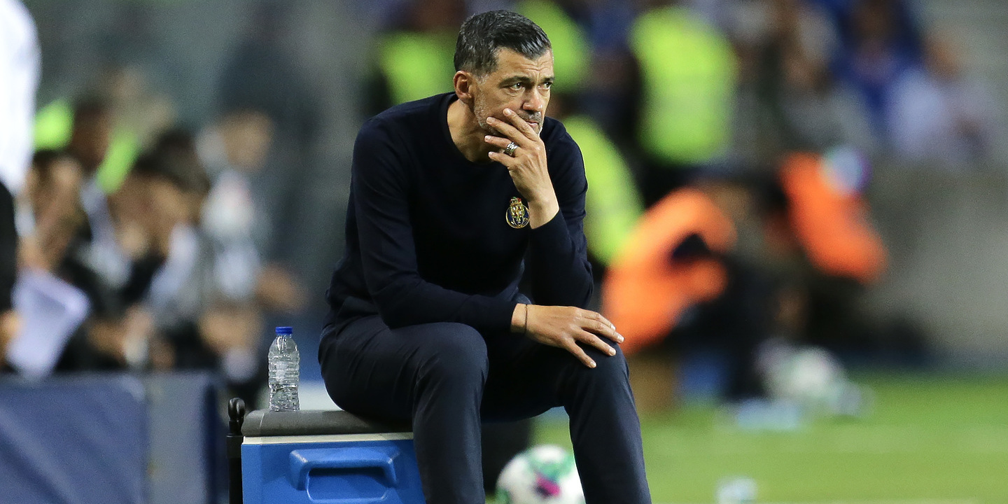 Sérgio Conceição desiludido promete “contar a verdade dos factos”