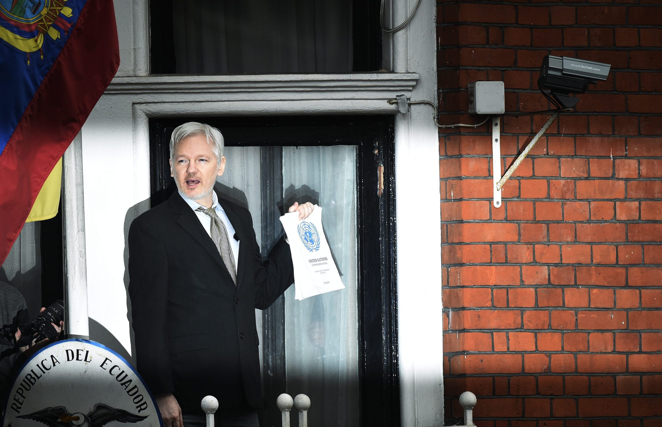 Equador concede nacionalidade a Julian Assange, fundador do portal WikiLeaks