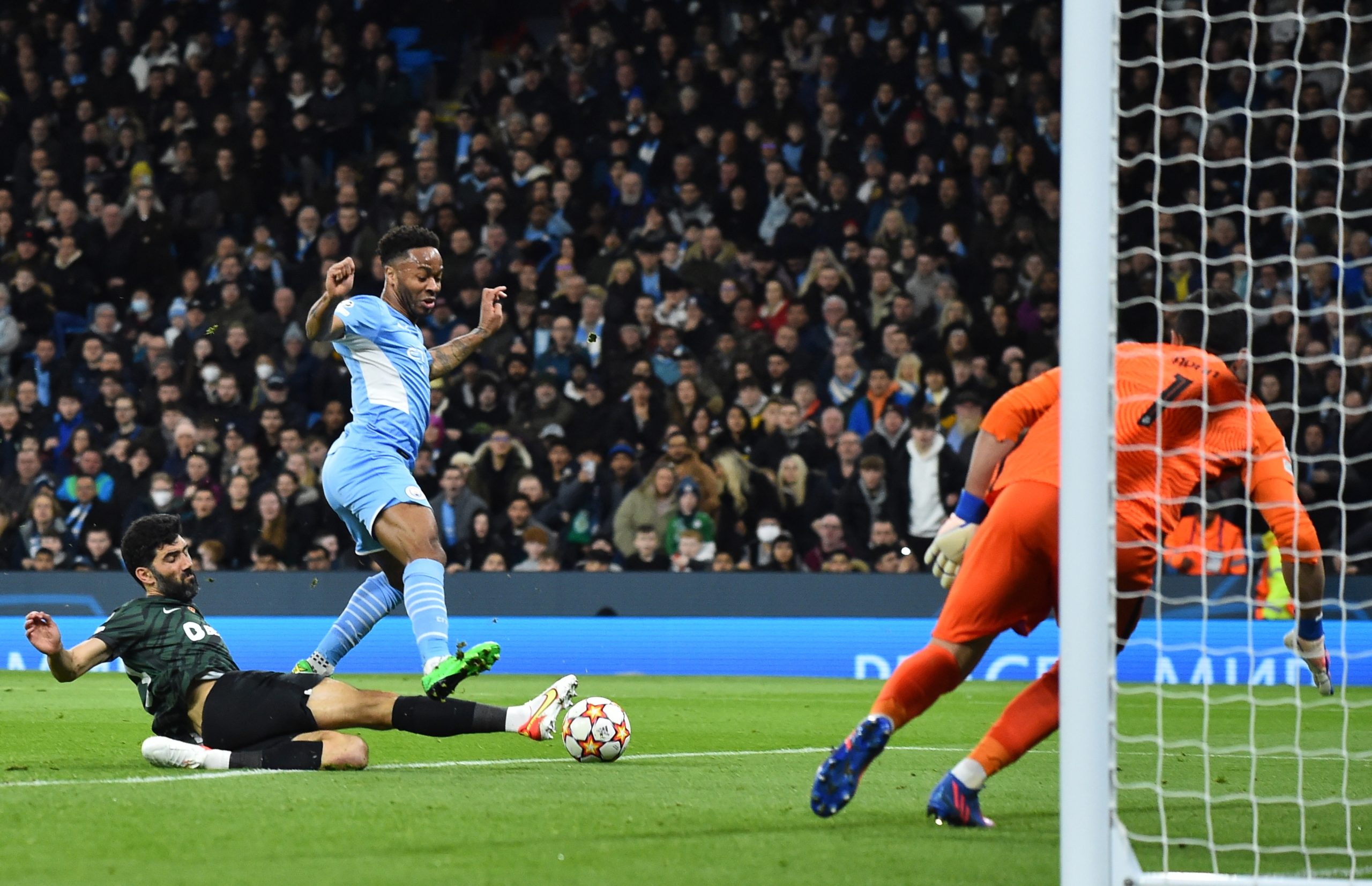 Sporting CP despede-se da Champions com empate em Manchester