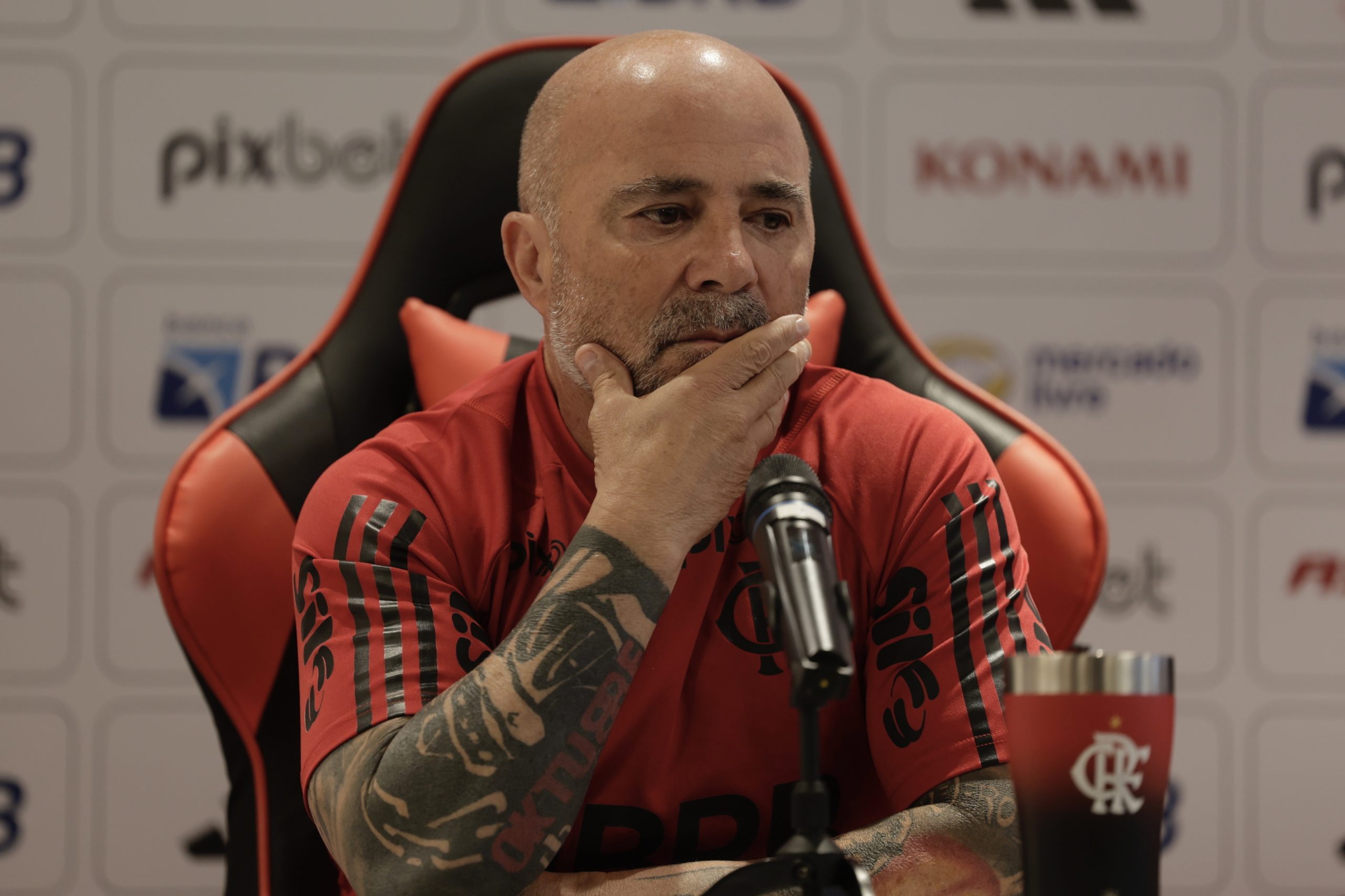 Flamengo despede treinador argentino Jorge Sampaoli, substituto de Vítor Pereira