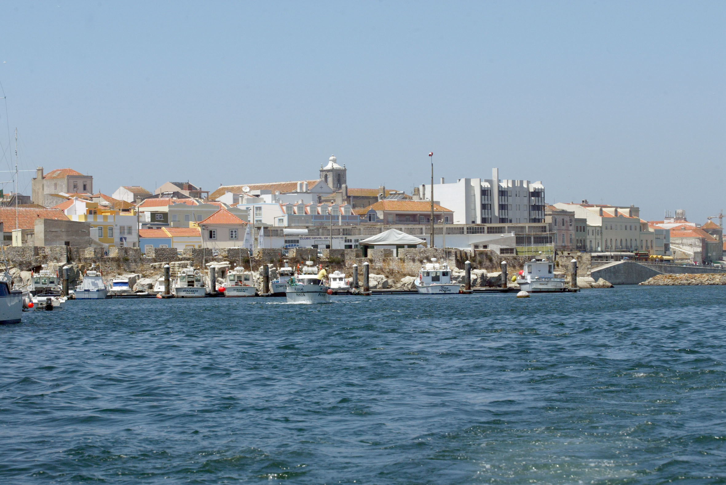 Peniche inaugura centro cívico e biblioteca municipal ambicionados há 20 anos