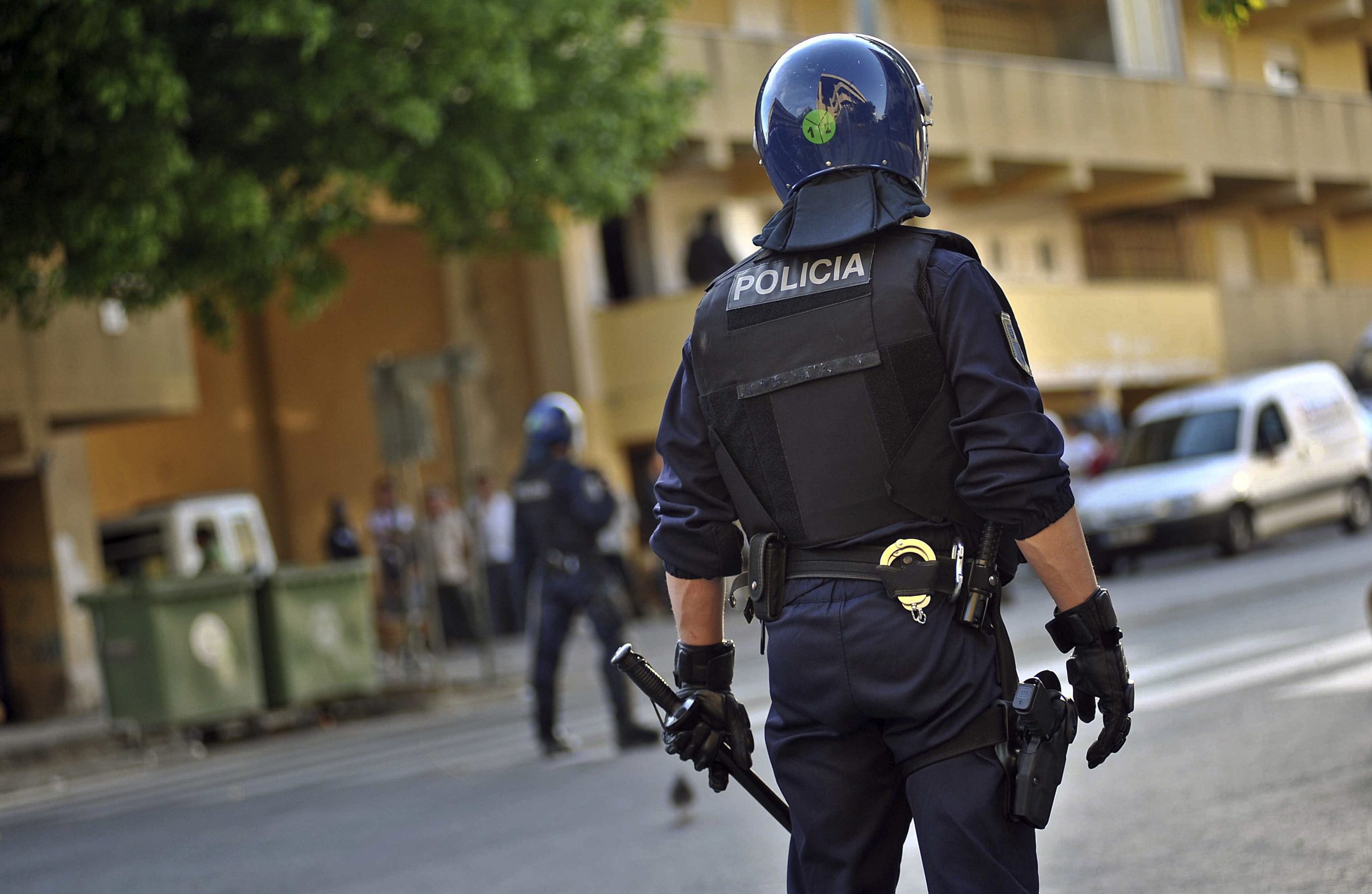 PSP realiza operação policial no bairro do Zambujal, na Amadora