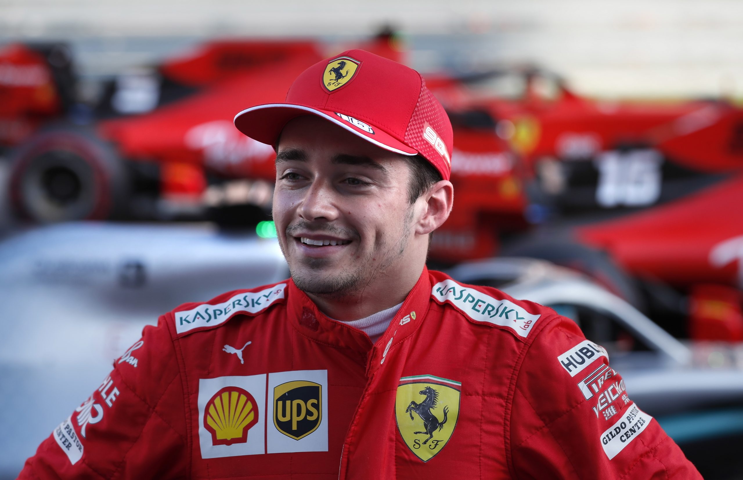 Leclerc é o primeiro a somar quatro ‘pole positions’ consecutivas esta temporada na Fórmula 1