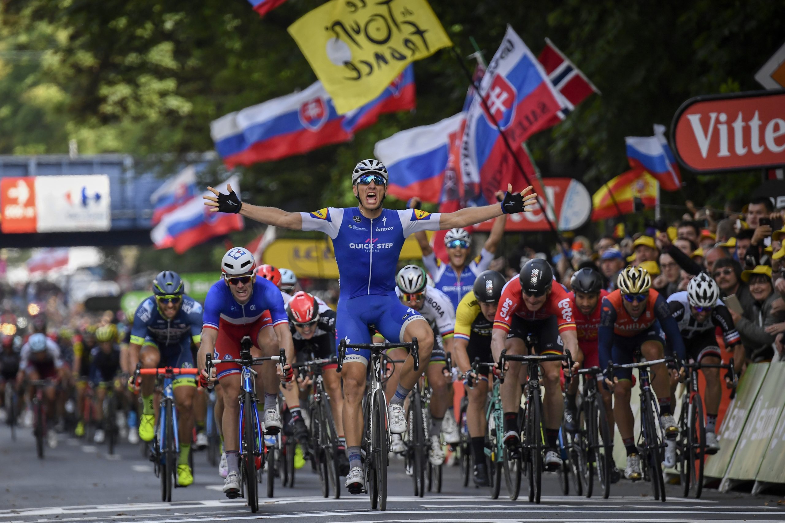 Volta à França: Kittel vence segunda etapa e Thomas segue de amarelo