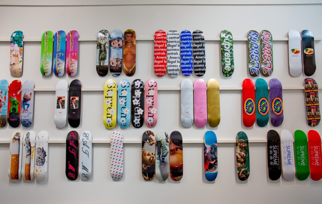 Sotheby’s leiloa coleção de tábuas de skate da Supreme