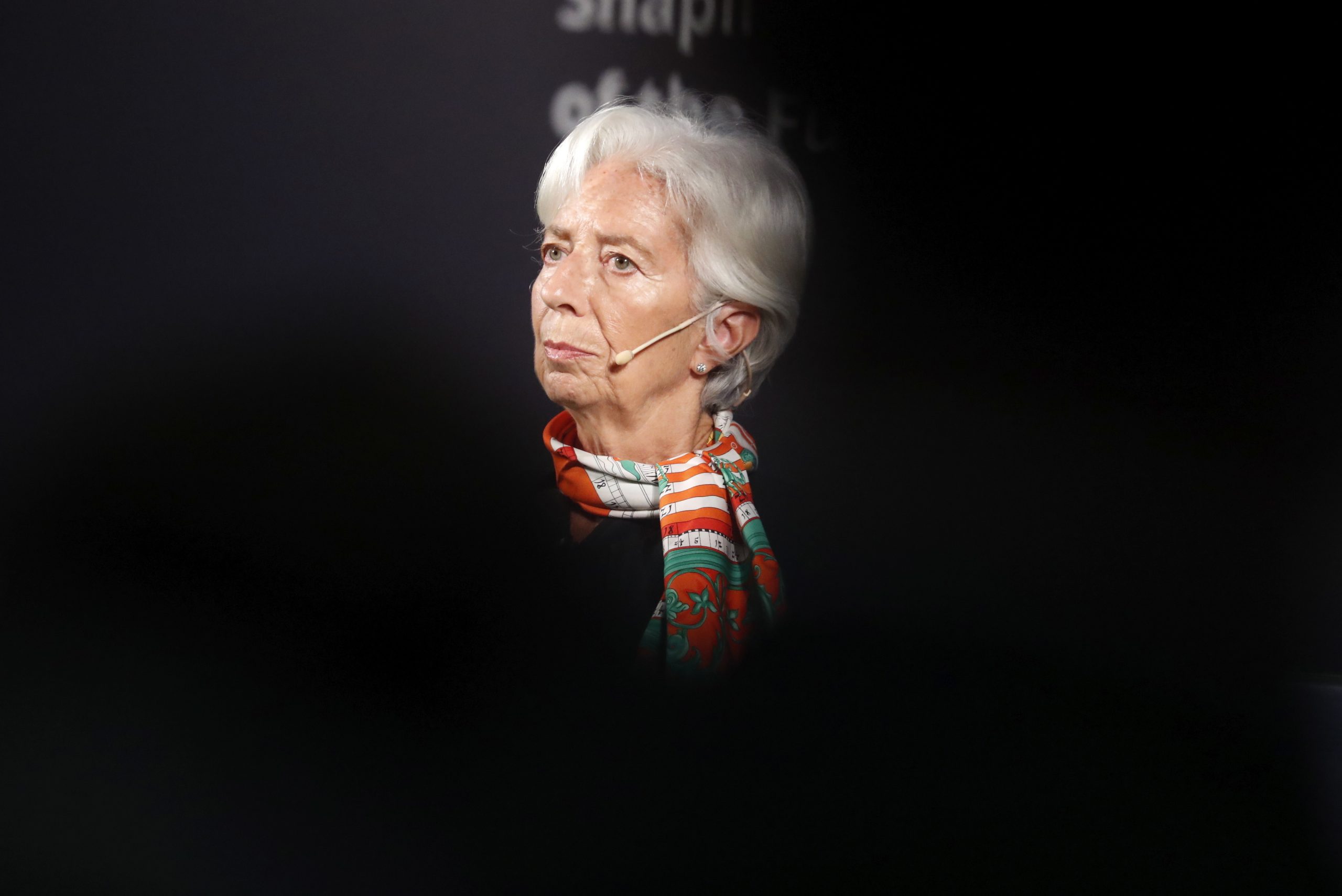 Lagarde considera improvável que uma recessão reduza muito a inflação