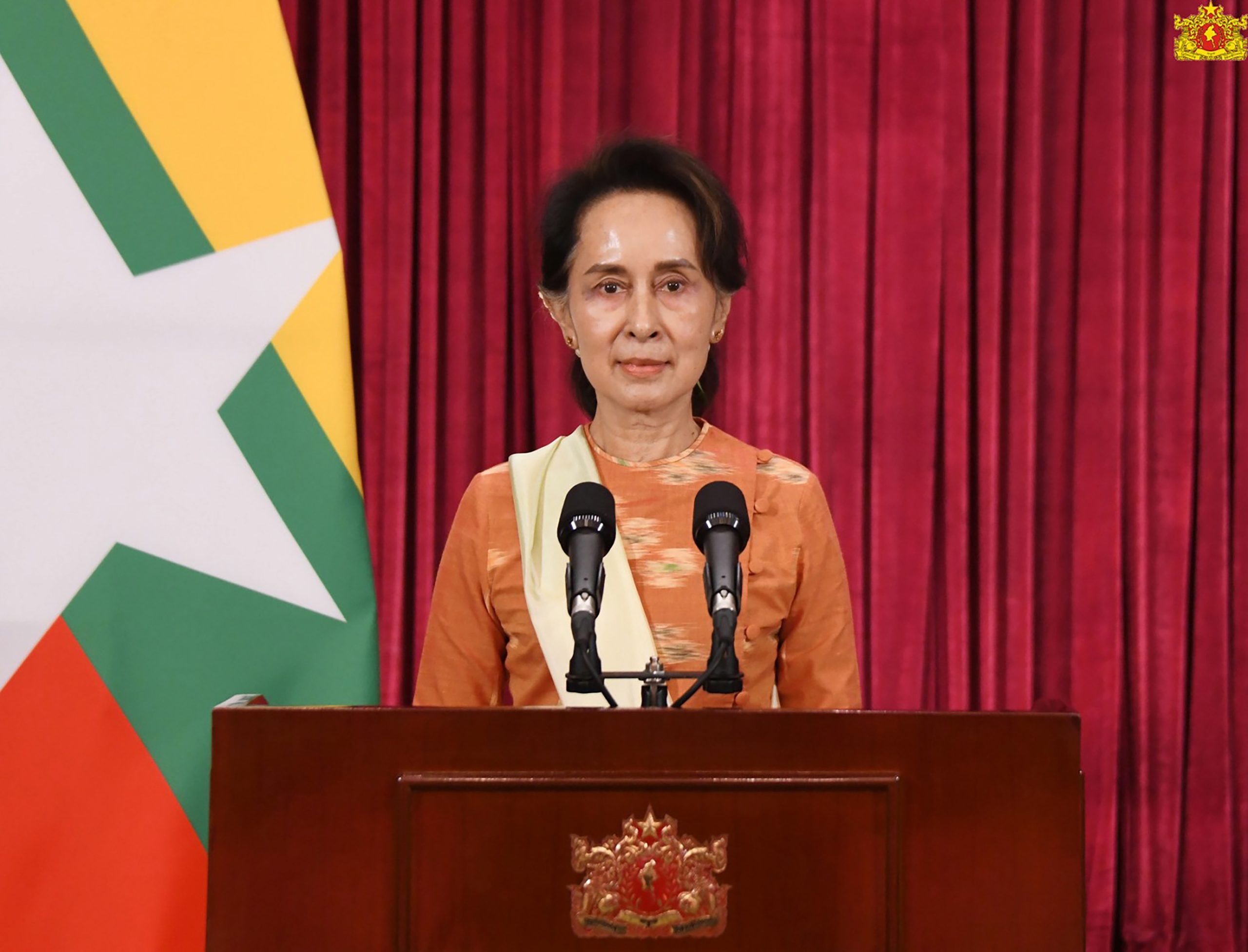 Partido de Aung San Suu Kyi ganha eleições no Myanmar com maioria absoluta