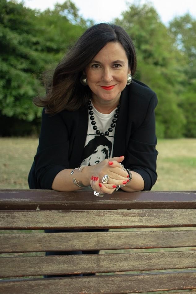 Inês Maria Meneses: “Ganhei mal e porcamente na rádio”