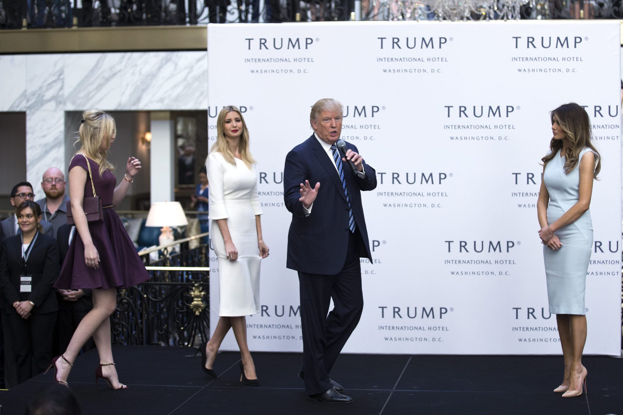 Trump na frente em sondagem na Flórida e ‘reentra’ na corrida à Casa Branca