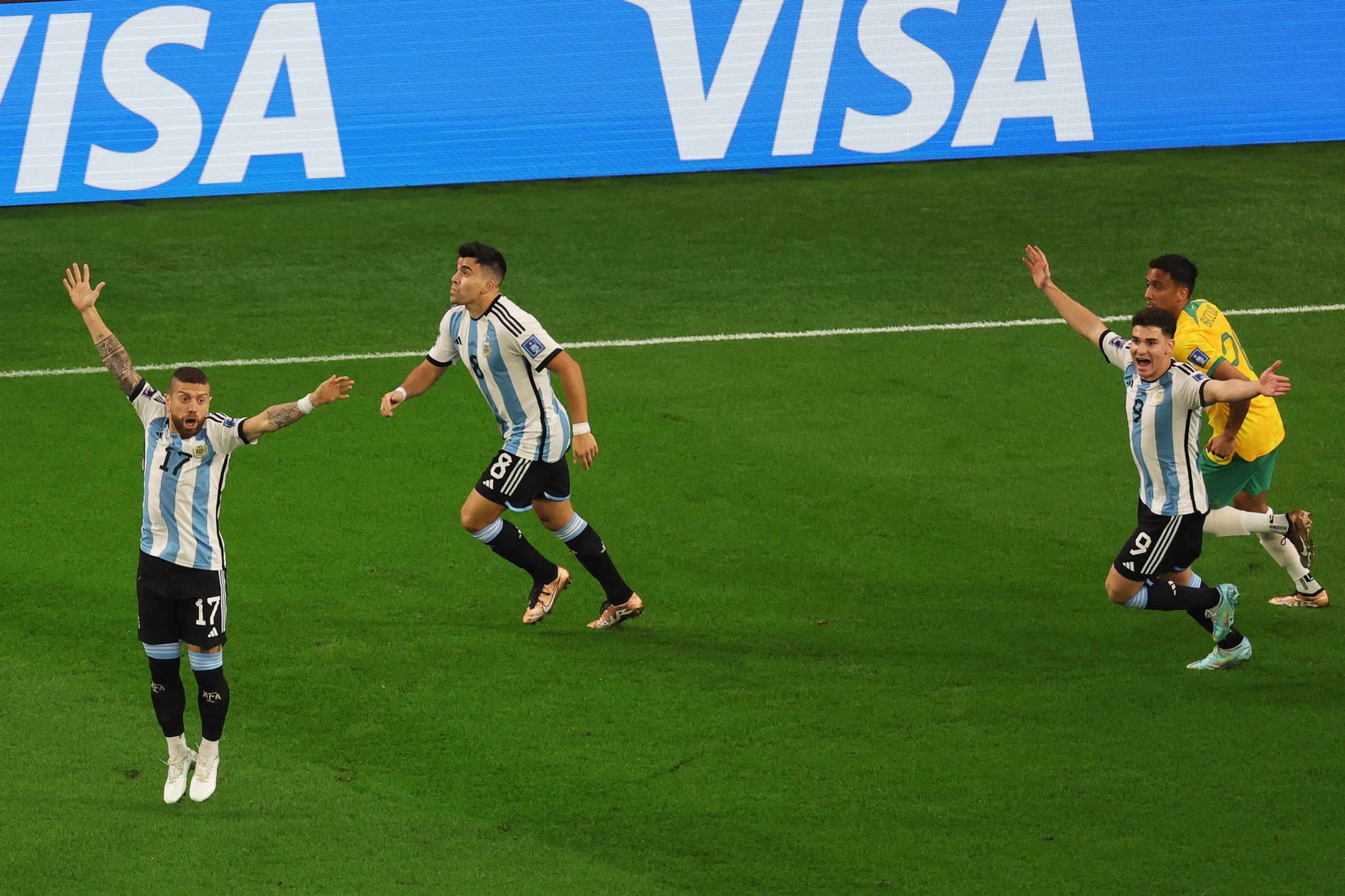 ‘Papu’ Gomez recupera e Argentina enfrenta final com todos aptos