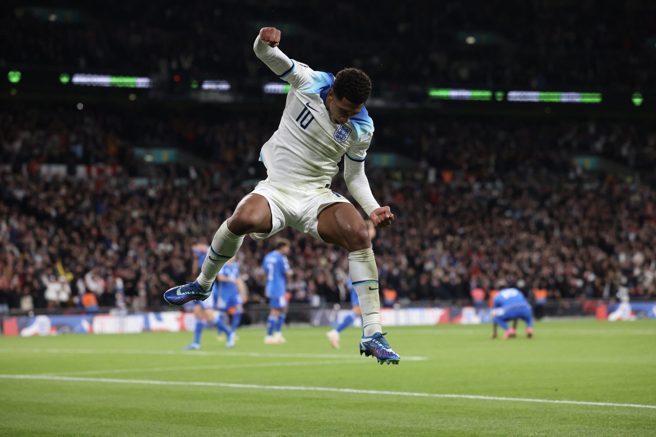 Inglaterra junta-se ao lote de apurados para a fase final do Euro2024