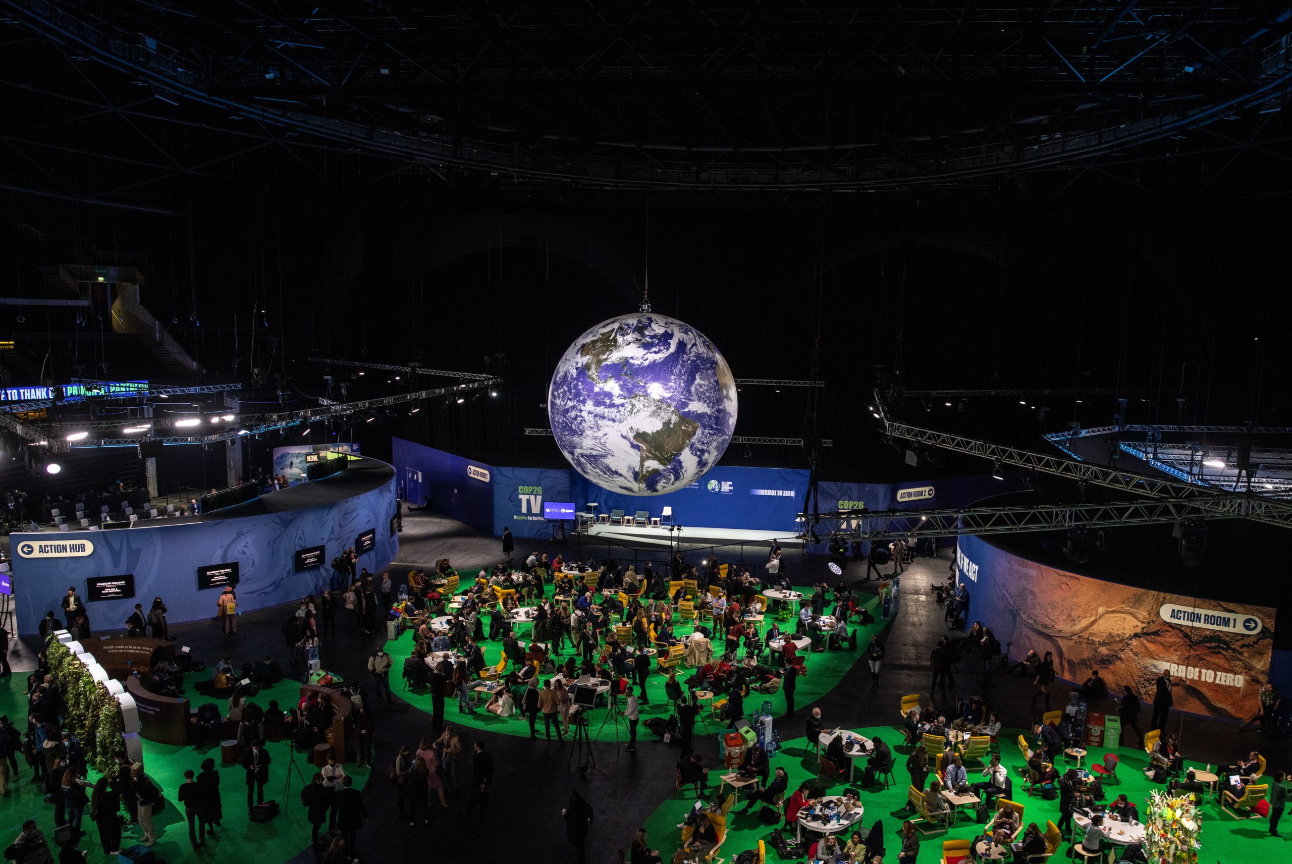 COP26: Contactos políticos intensificam-se para desbloquear negociações