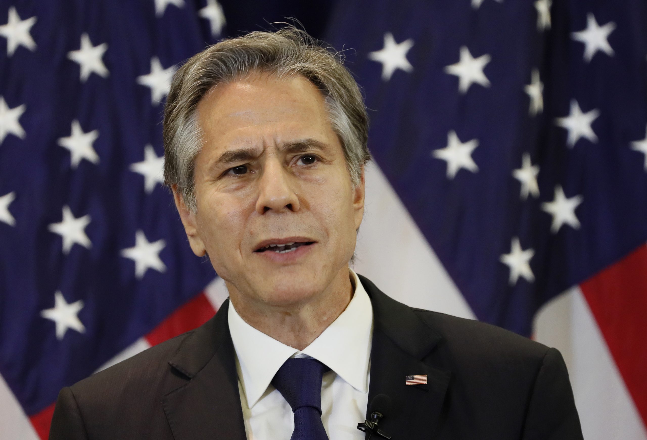 Estados Unidos pedem ao Sri Lanka urgência no restabelecimento da estabilidade