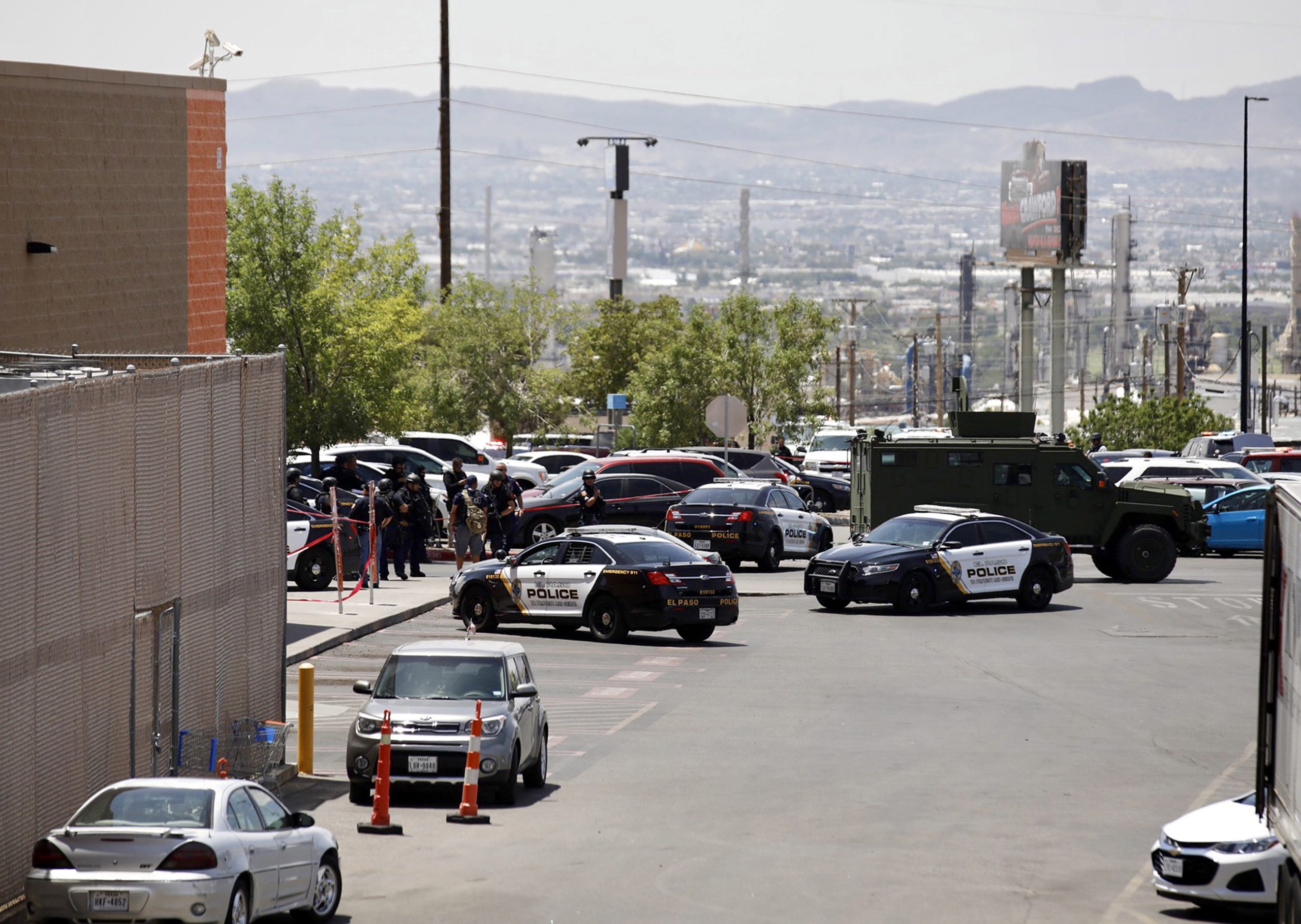 Número de mortos em tiroteio em El Paso sobe para 22