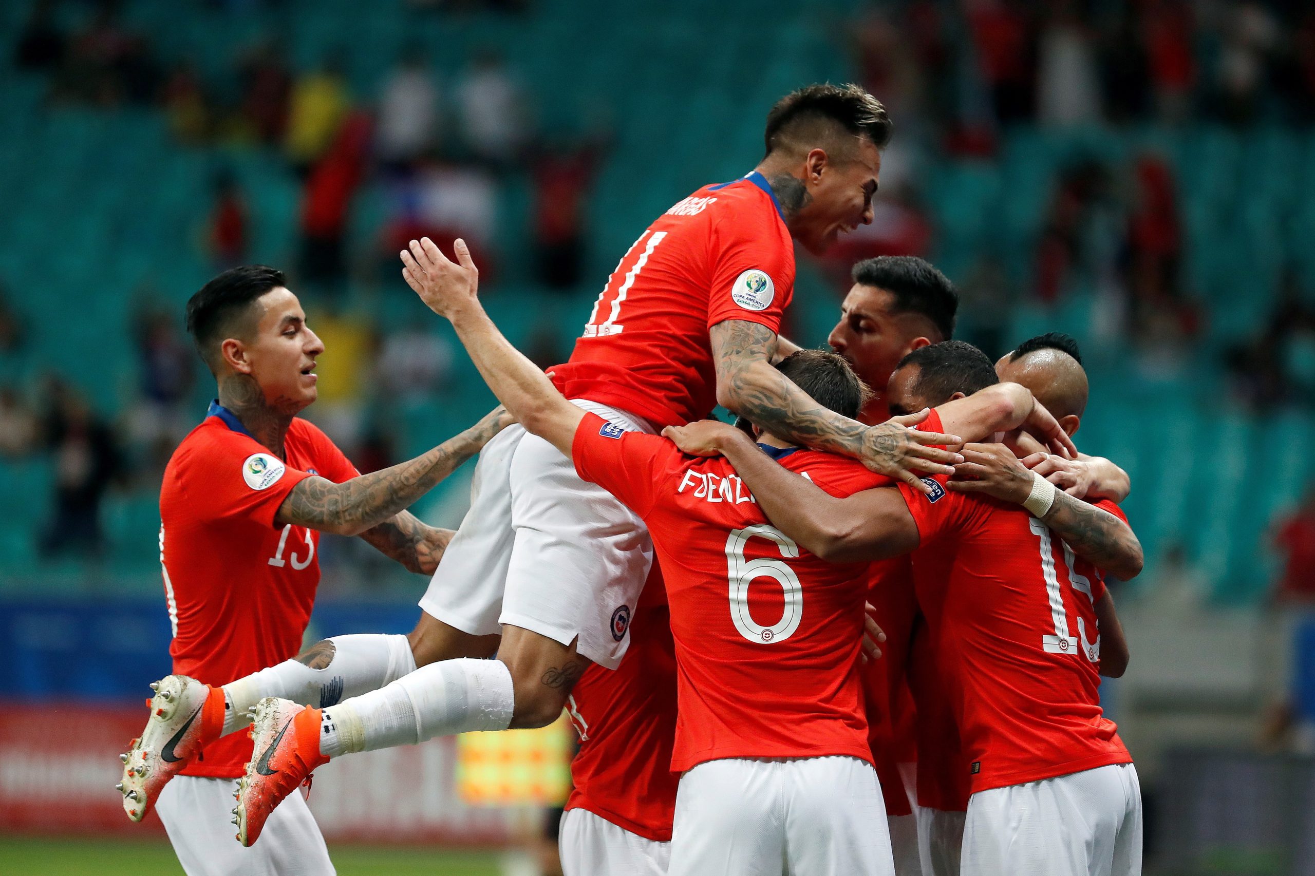 Chile bate Equador e junta-se à Colômbia nos ‘quartos’ de final da Copa América